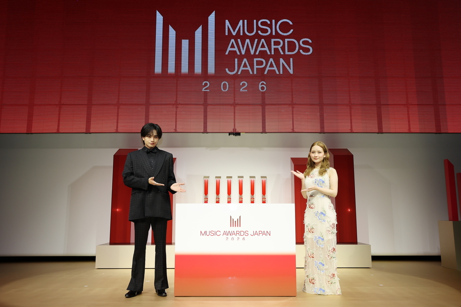 中島健人と畑芽育が日本の音楽を世界にアピール、「MUSIC AWARDS JAPAN」ノミネート発表会で音楽との向き合い方を語る