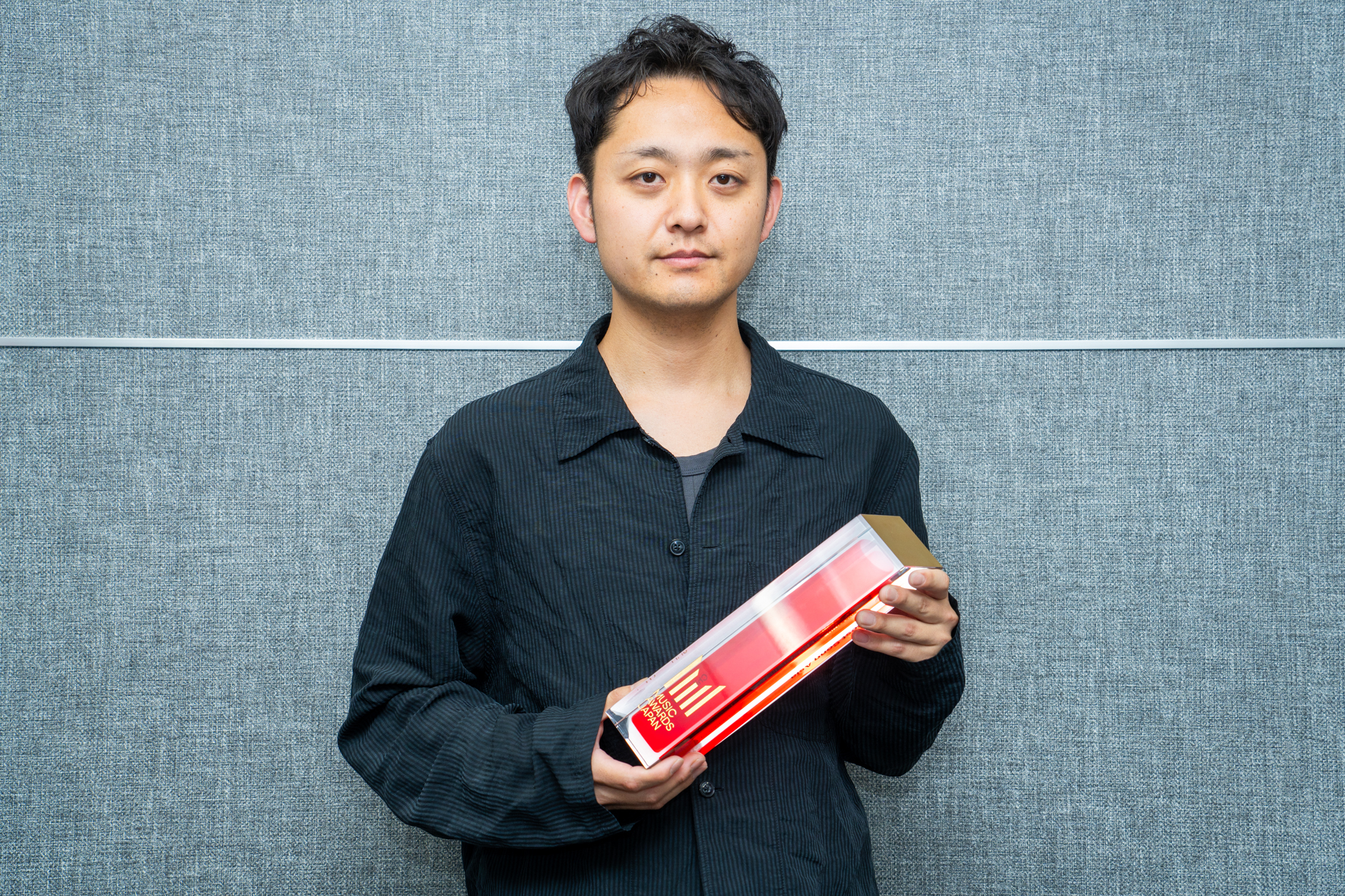 「本番は自分でも鳥肌が立つ」サカナクションのステージを彩るライブ照明の奥深き世界｜「MUSIC AWARDS JAPAN 2026」最優秀ライブ照明スタッフ賞 受賞者インタビュー